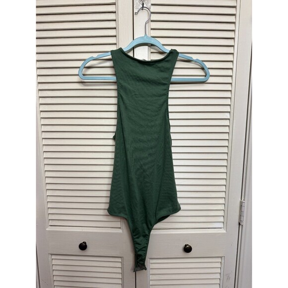 Lush Round Neck Bodysuit- Hunter Green SZ M - Picture 1 of 5